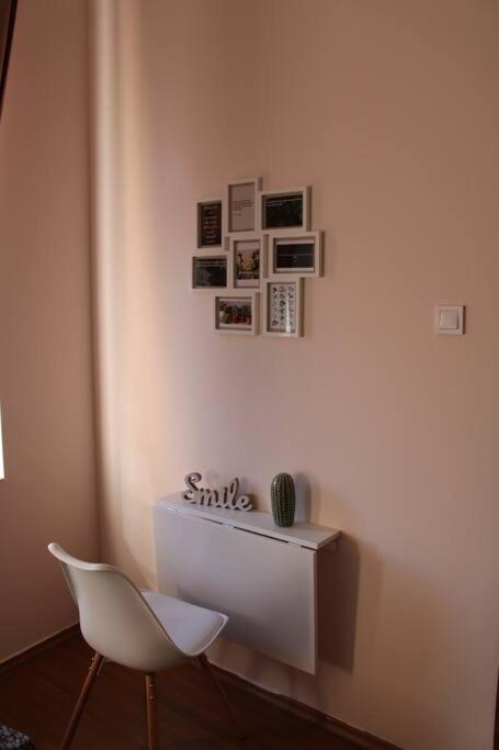 The Oasis By Downtown Apartments Targu Mures Exterior photo